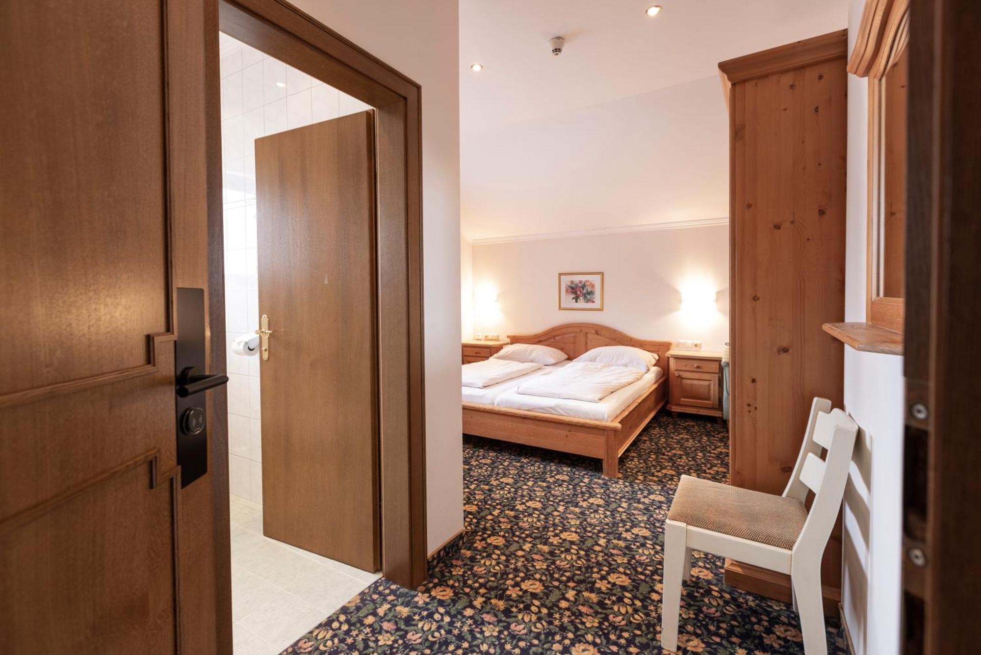 Heart Hotel Nordstern 메이른호픈 외부 사진