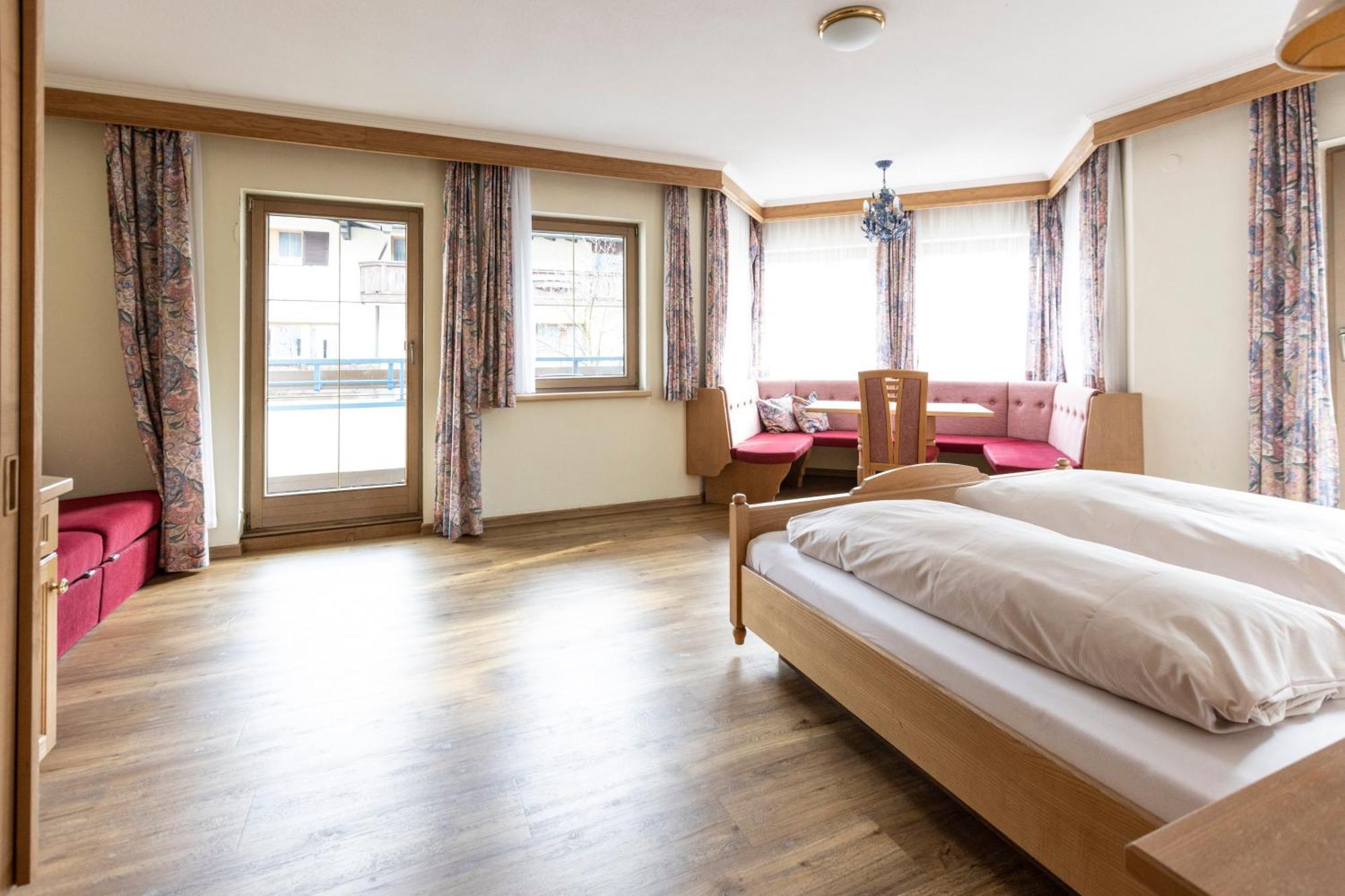 Heart Hotel Nordstern 메이른호픈 외부 사진
