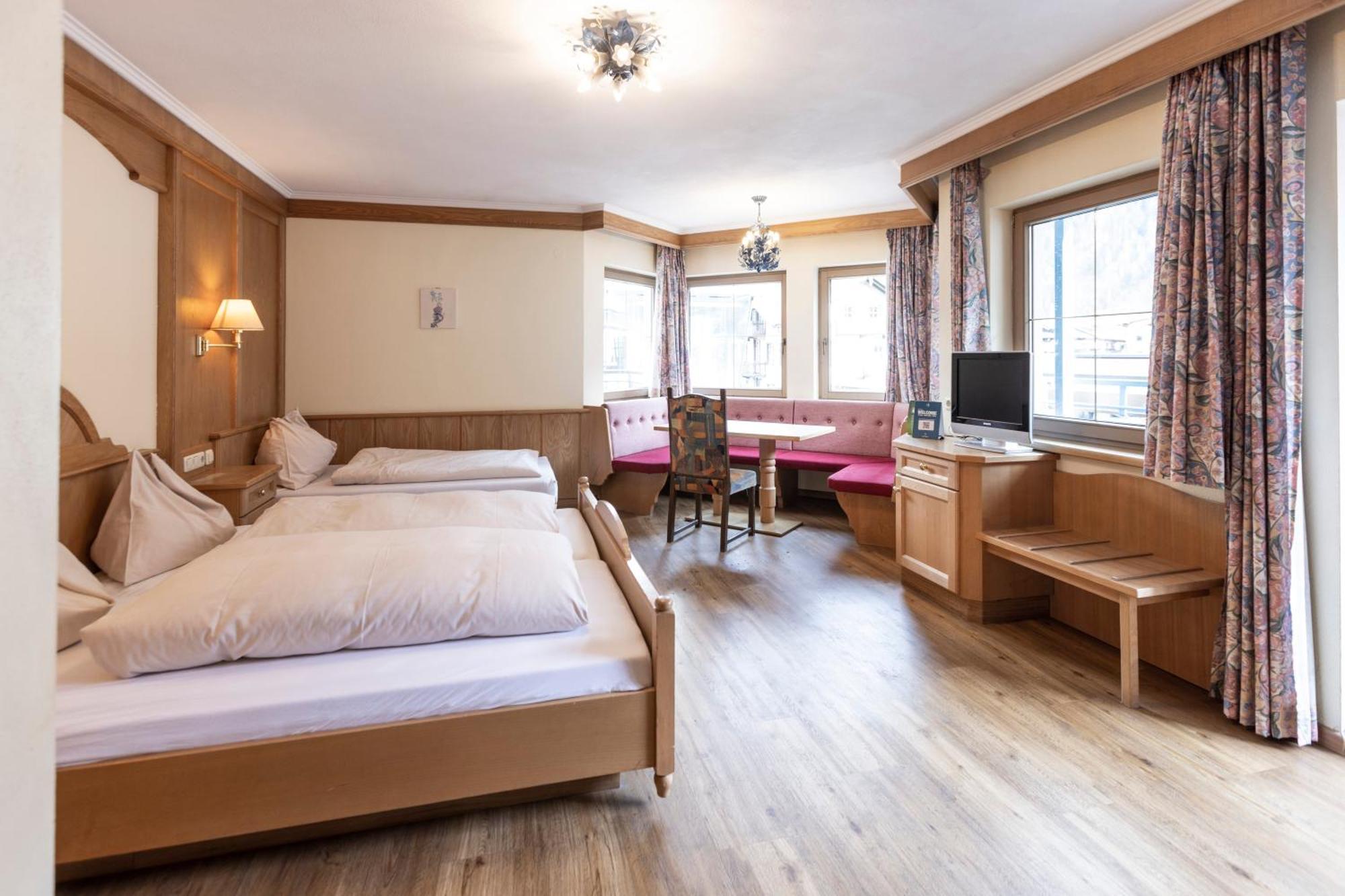 Heart Hotel Nordstern 메이른호픈 외부 사진