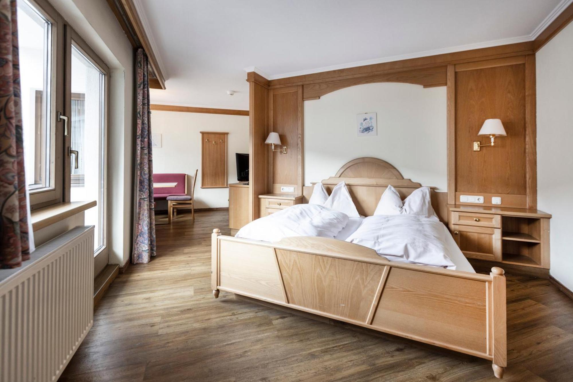 Heart Hotel Nordstern 메이른호픈 외부 사진